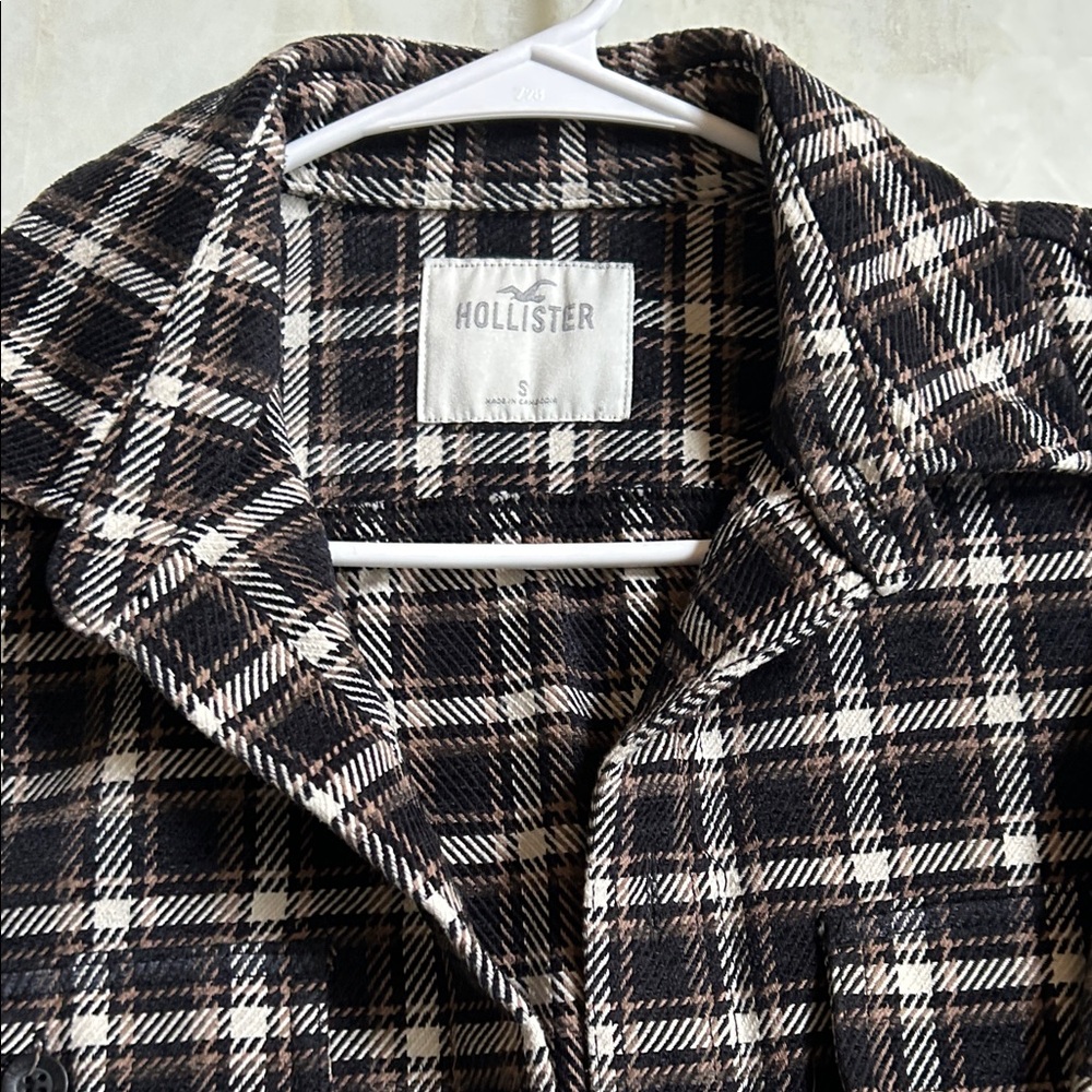Hollister Men's Black and White Plaid Shirt